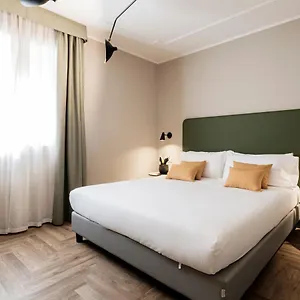 ** Hotel Lory Italien